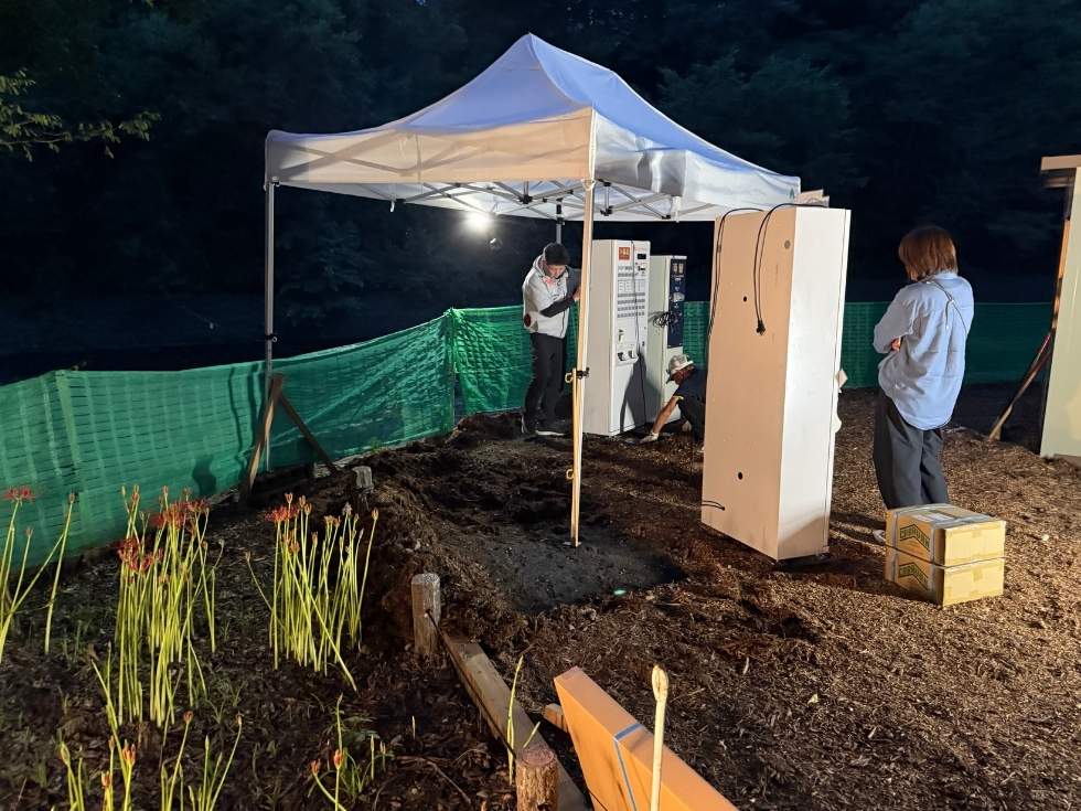 完成したキャラバン業務用ワンタッチテント