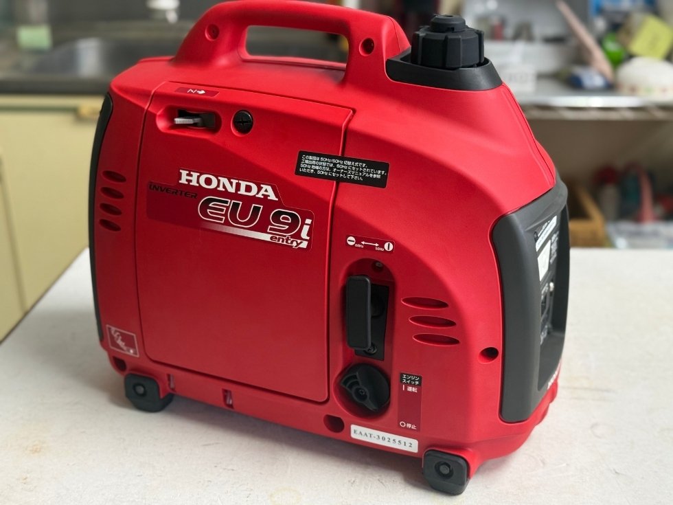 ホンダ発電機 静音タイプ EU9i インバーター