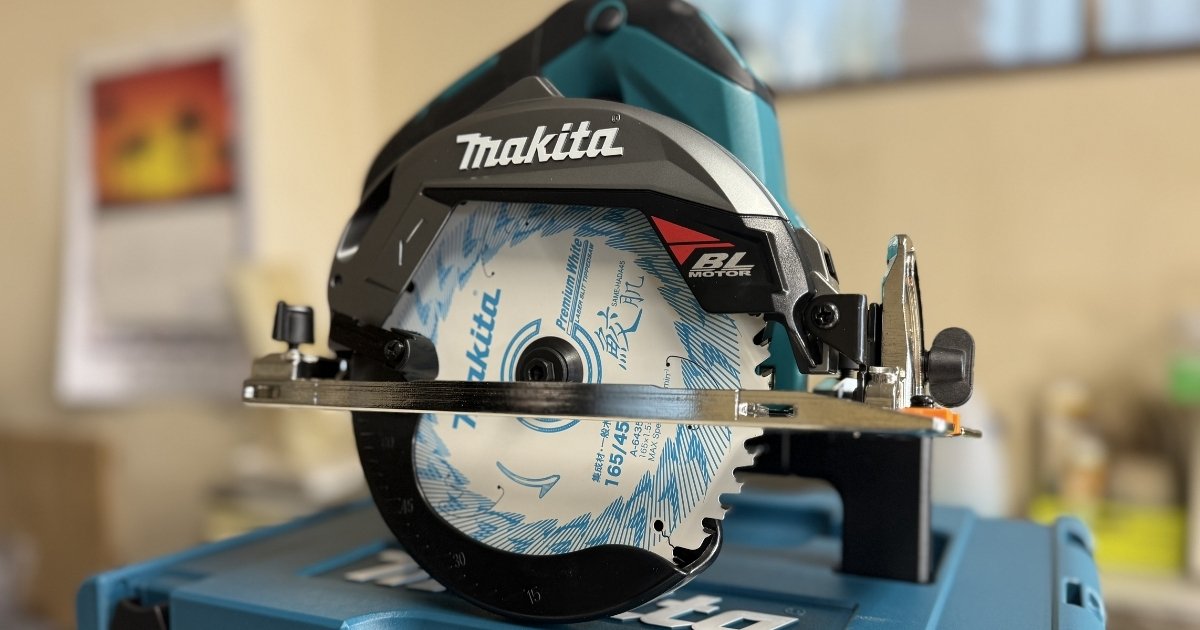 マキタ充電式丸ノコHS001GRDXの斜め45度