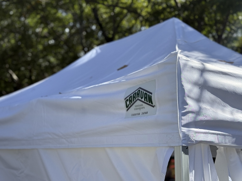 防水・UV加工を施したキャラバンテントの天幕